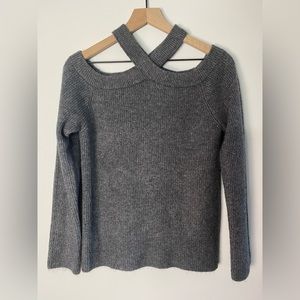 Womens size Medium fall knit sweater